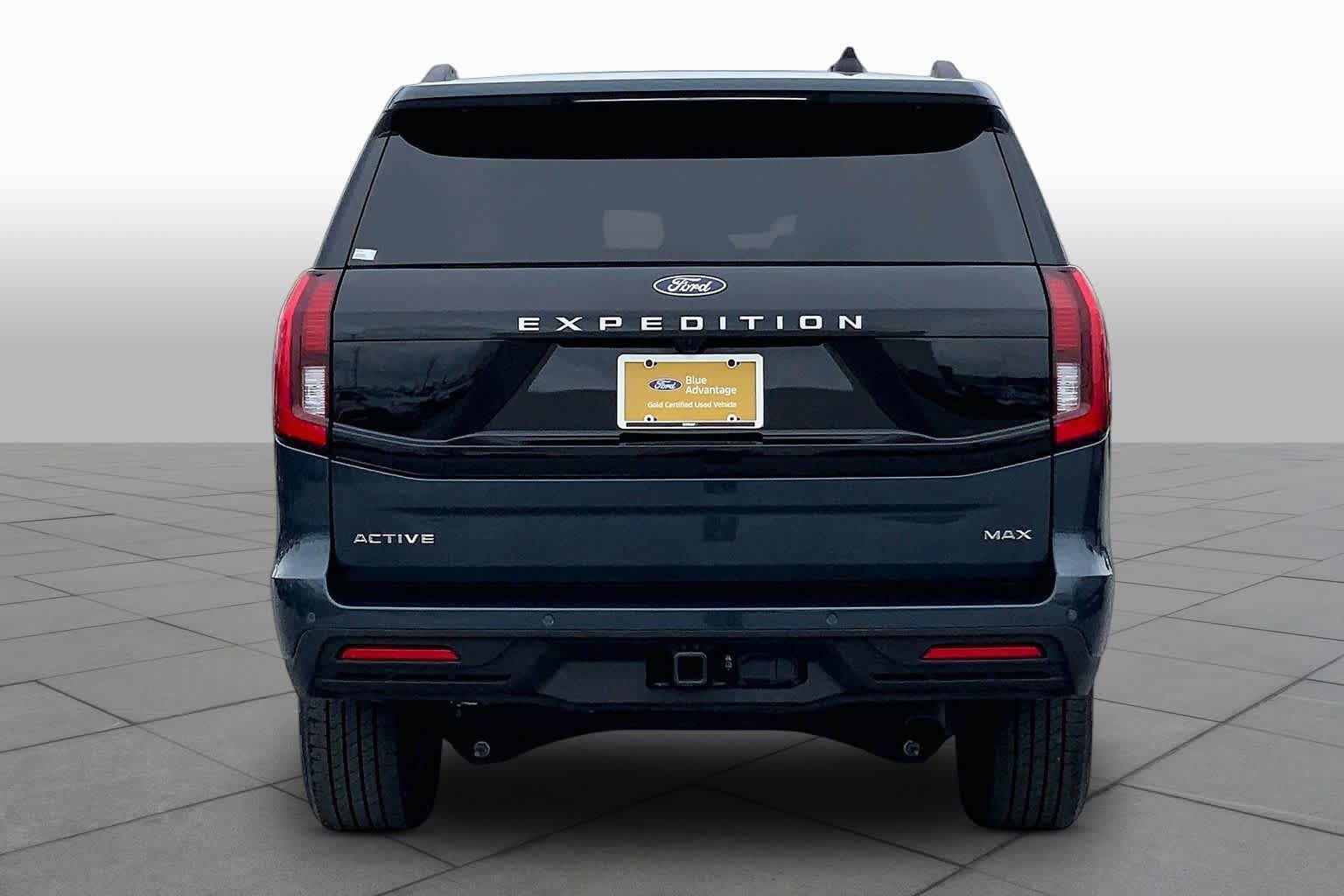 Certified 2025 Ford Expedition Max Active RWD image 6