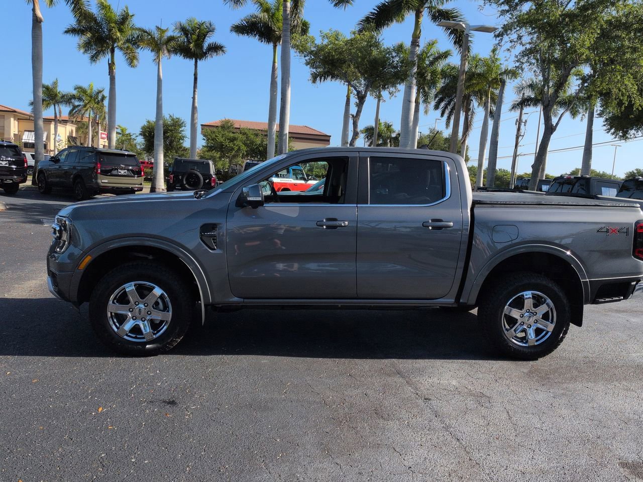 Certified 2025 Ford Ranger Lariat w/ Chrome Accent Package AWD/4WD image 7