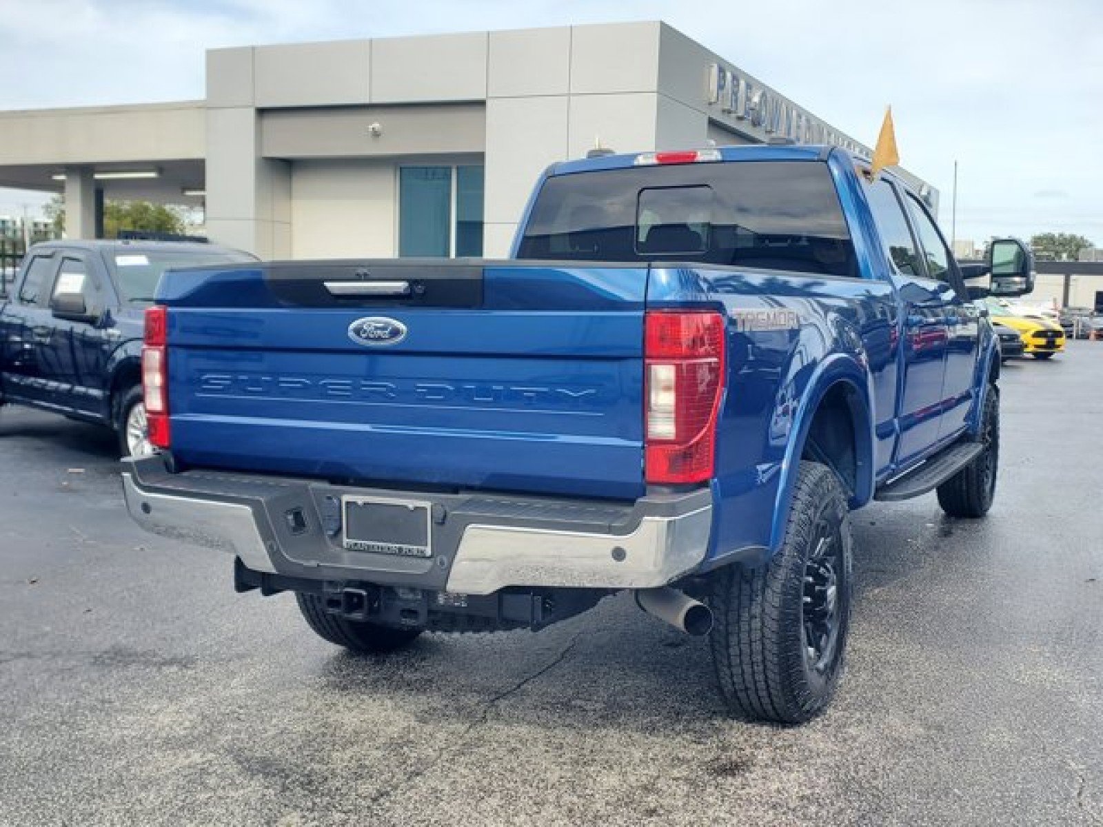 Certified 2022 Ford F250 Lariat w/ Tremor Off-Road Package image 7