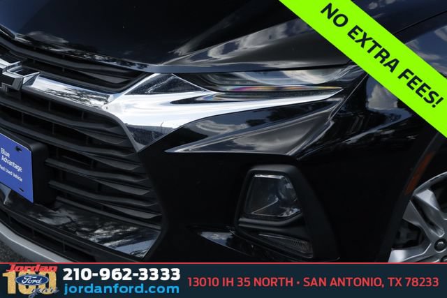 Used 2022 Chevrolet Blazer LT AWD/4WD image 2