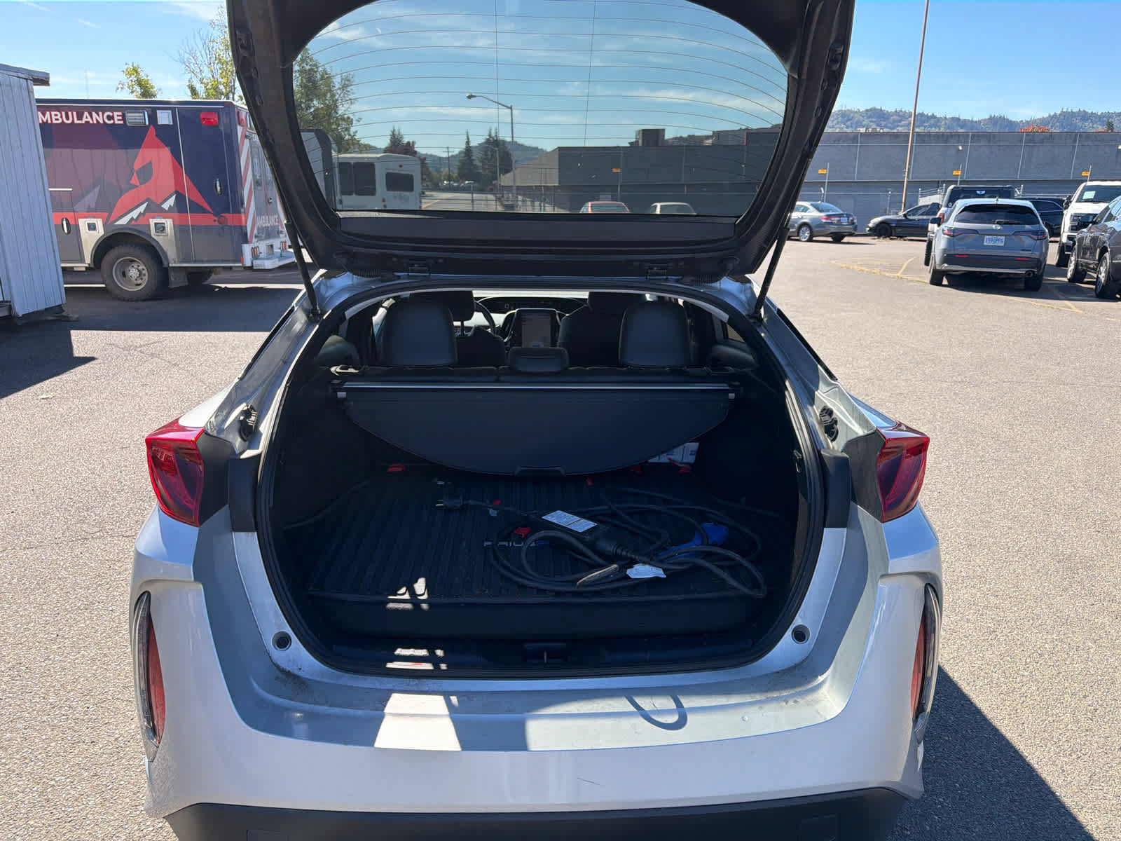 Used 2022 Toyota Prius Prime XLE FWD image 5