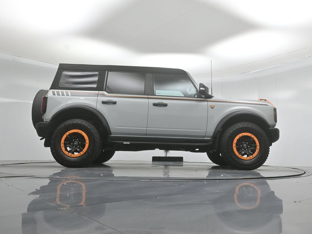 Certified 2023 Ford Bronco Badlands w/ Sasquatch Package AWD/4WD image 47