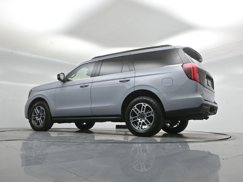 Certified 2025 Ford Expedition Active AWD/4WD image 51