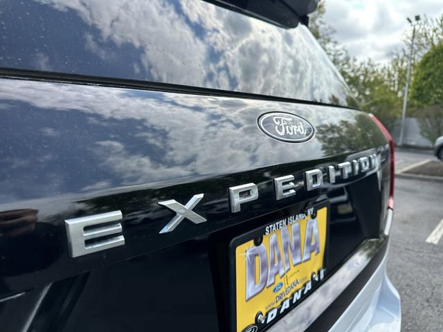 Certified 2025 Ford Expedition Active AWD/4WD image 47
