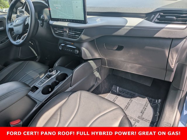 Certified 2025 Ford Escape Platinum w/ Premium Technology Package FWD image 30