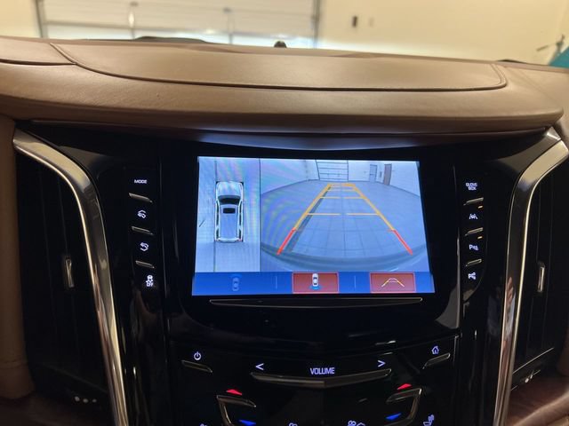Used 2017 Cadillac Escalade Platinum AWD/4WD image 15
