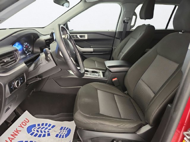 Certified 2024 Ford Explorer XLT AWD/4WD image 11