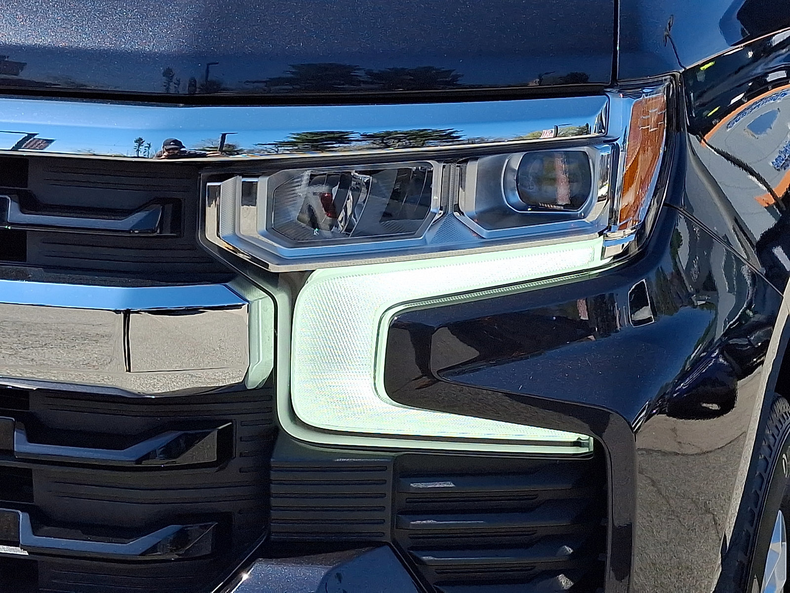 Used 2024 Chevrolet Silverado 1500 LT image 12