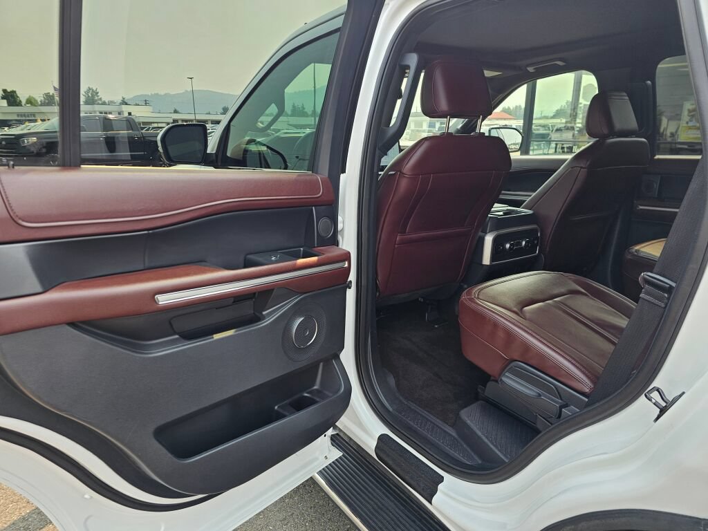 Certified 2023 Ford Expedition Limited AWD/4WD image 19