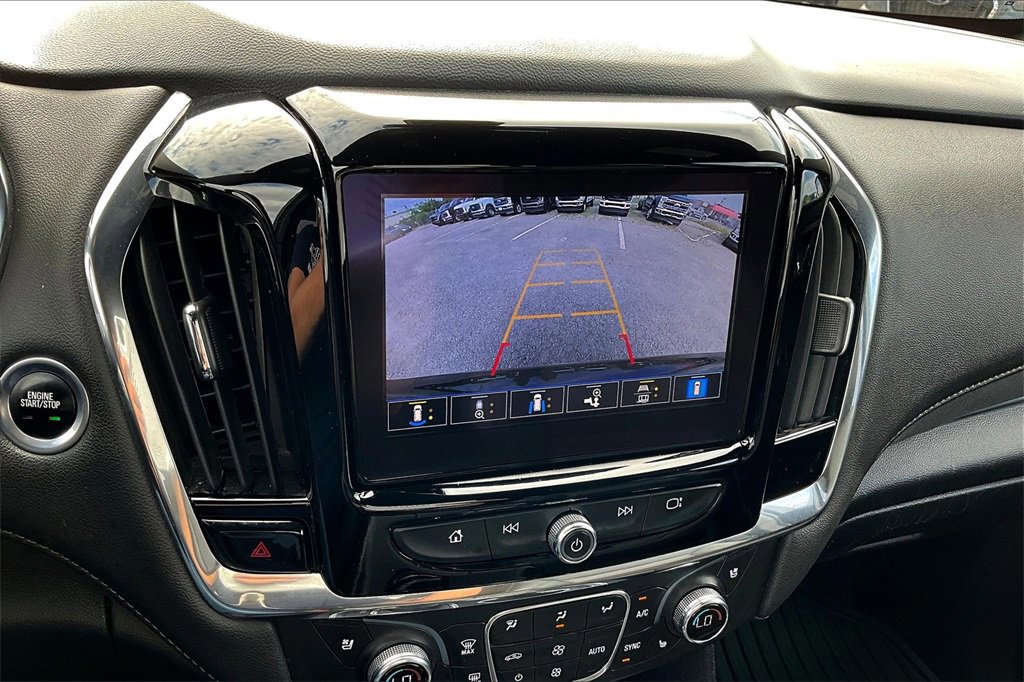 Used 2023 Chevrolet Traverse High Country image 21