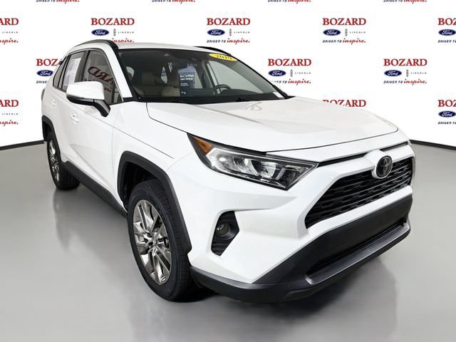 Used 2019 Toyota RAV4 XLE Premium w/ Cold Weather Package FWD image 1