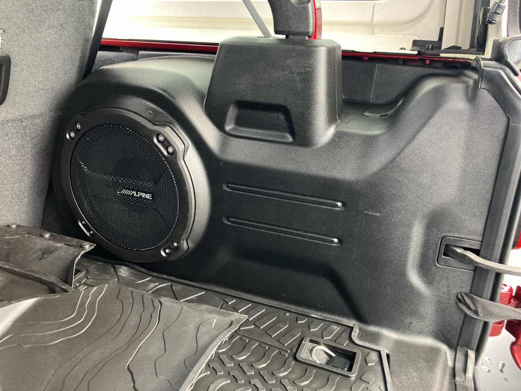 Used 2021 Jeep Wrangler Unlimited Sahara AWD/4WD image 33