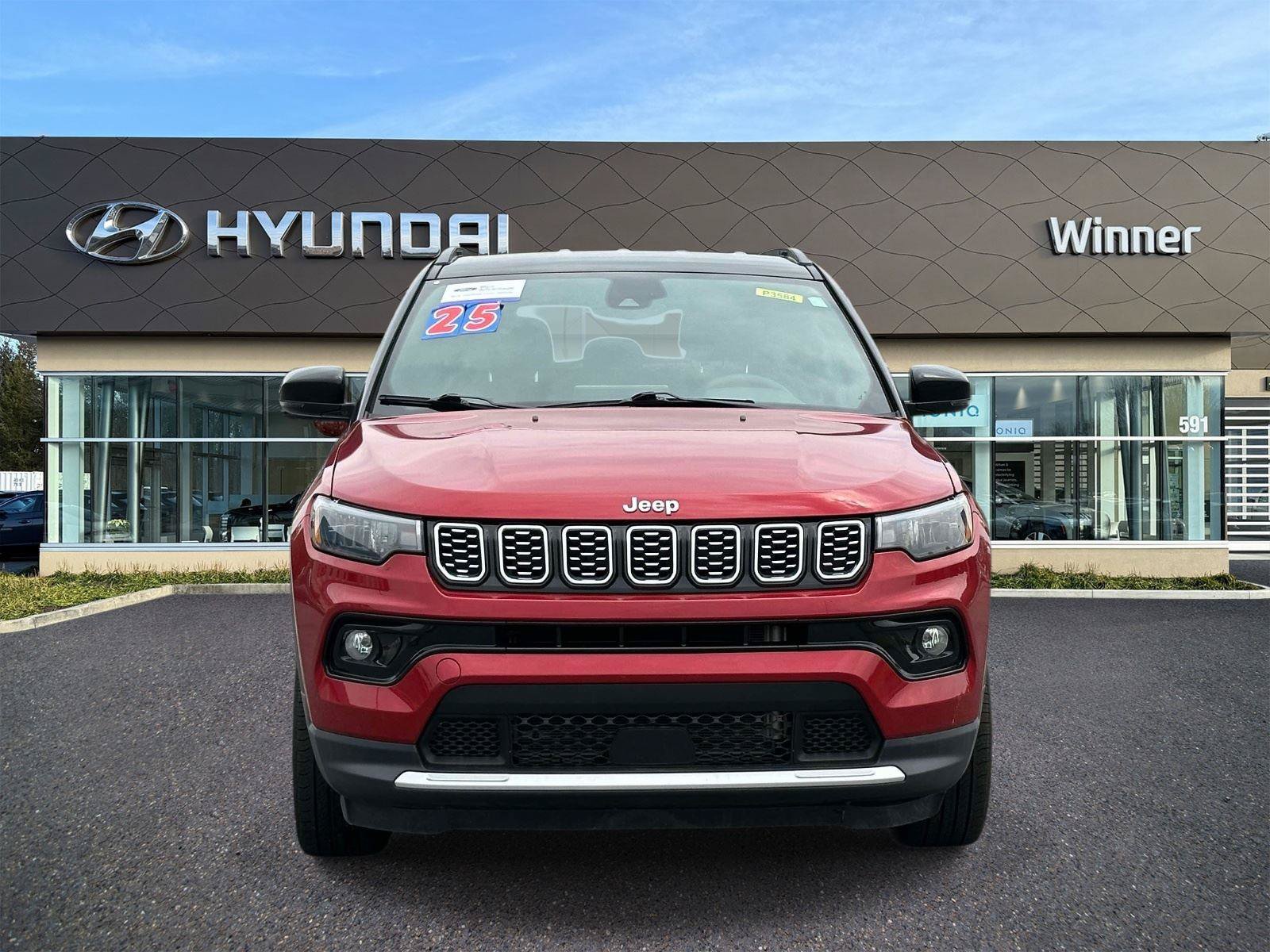 Used 2025 Jeep Compass Limited AWD/4WD image 6