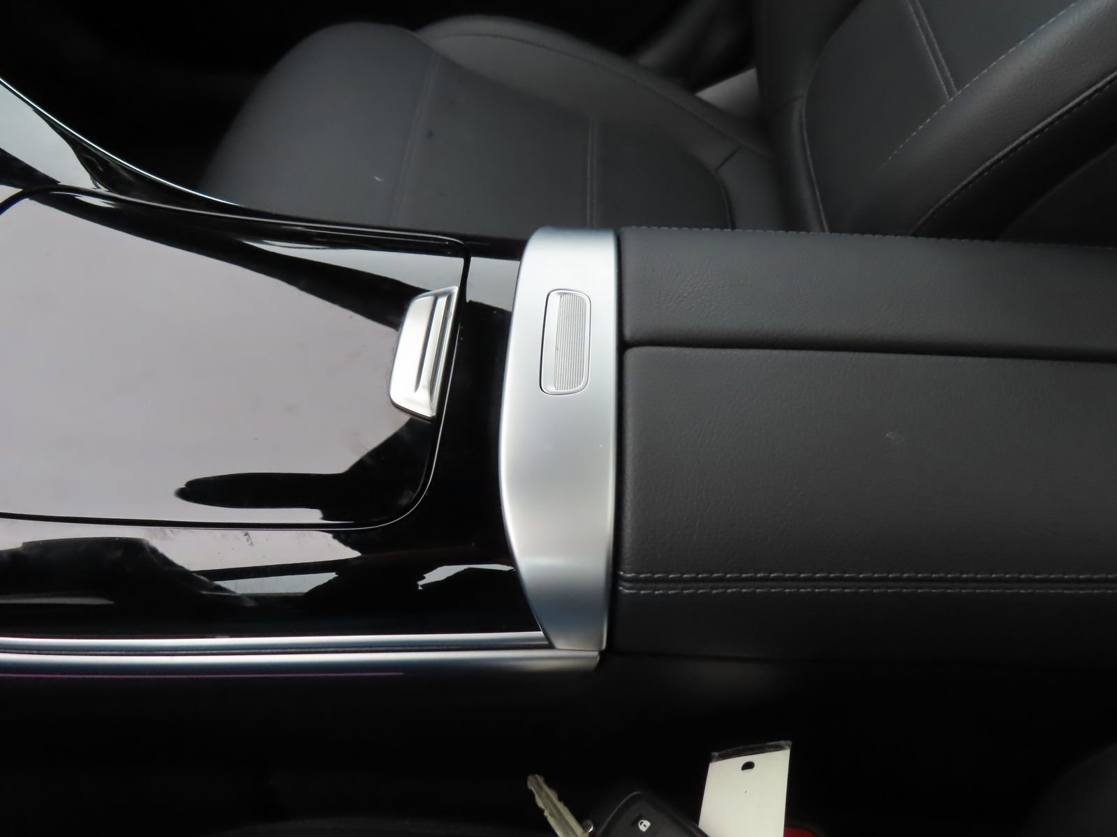 Used 2025 Mercedes-Benz C 300 4MATIC Sedan image 27