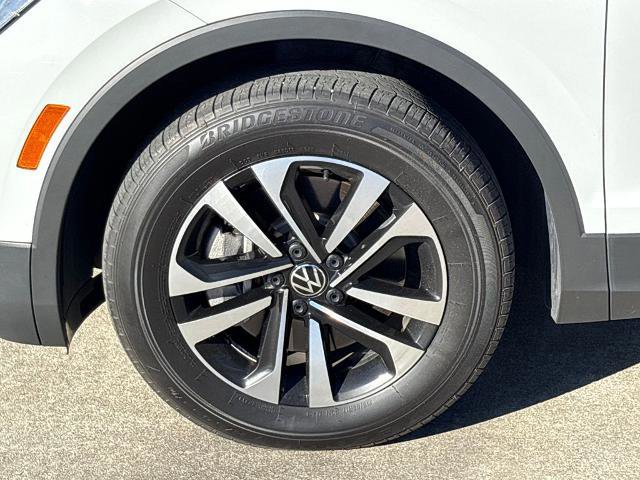 Used 2024 Volkswagen Tiguan S image 13