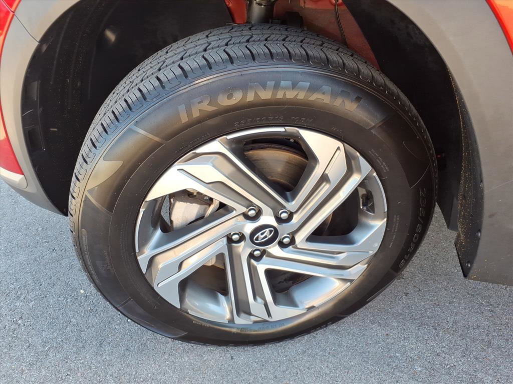 Used 2023 Hyundai Santa Fe SEL image 9