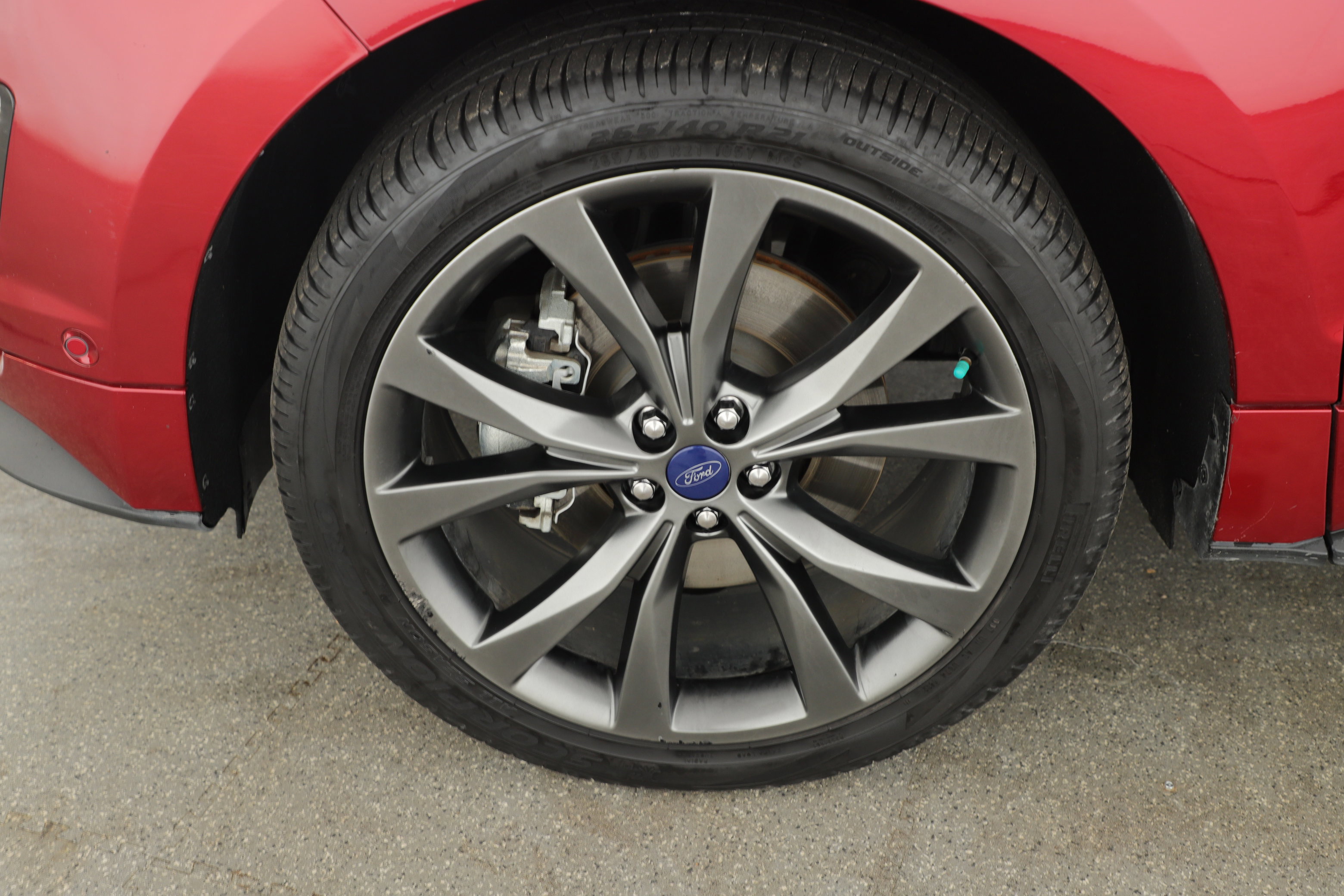 Certified 2018 Ford Edge Sport w/ Equipment Group 401A image 4