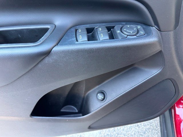 Used 2018 Chevrolet Equinox LT AWD/4WD image 32