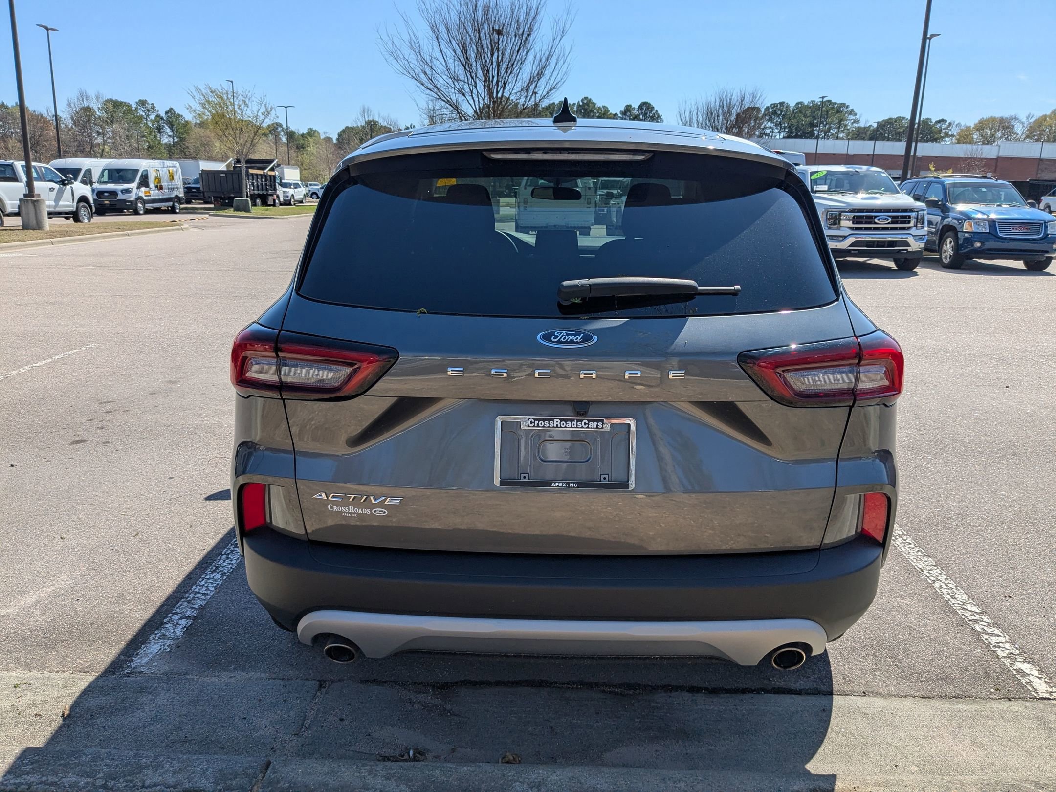 Certified 2025 Ford Escape Active w/ Cold Weather Package image 2