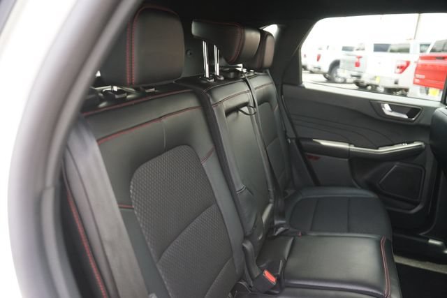 Certified 2025 Ford Escape ST-Line w/ Tech Pack #1 FWD image 16