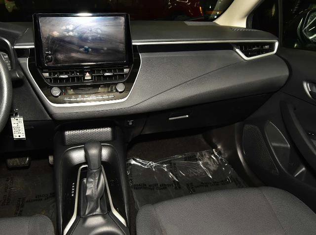 Used 2023 Toyota Corolla LE image 19