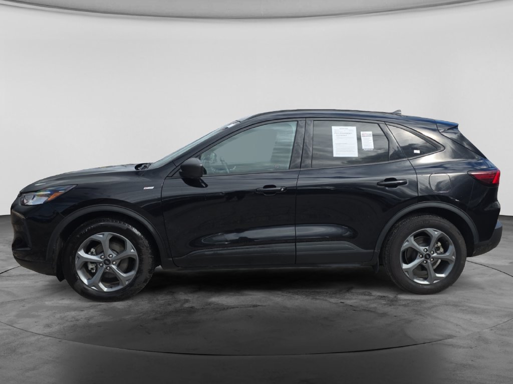 Certified 2025 Ford Escape ST-Line FWD image 5