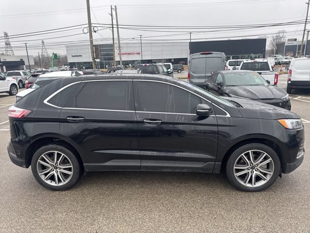 Certified 2024 Ford Edge Titanium w/ Equipment Group 301A AWD/4WD image 28