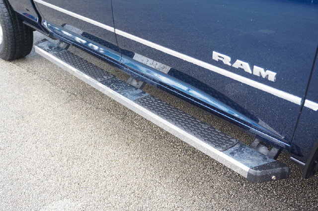 Used 2022 RAM 2500 Big Horn w/ Level C Equiment Group RWD image 21