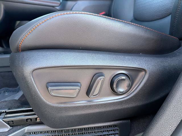 Used 2022 Toyota Sienna XSE w/ XSE Plus Package AWD/4WD image 18
