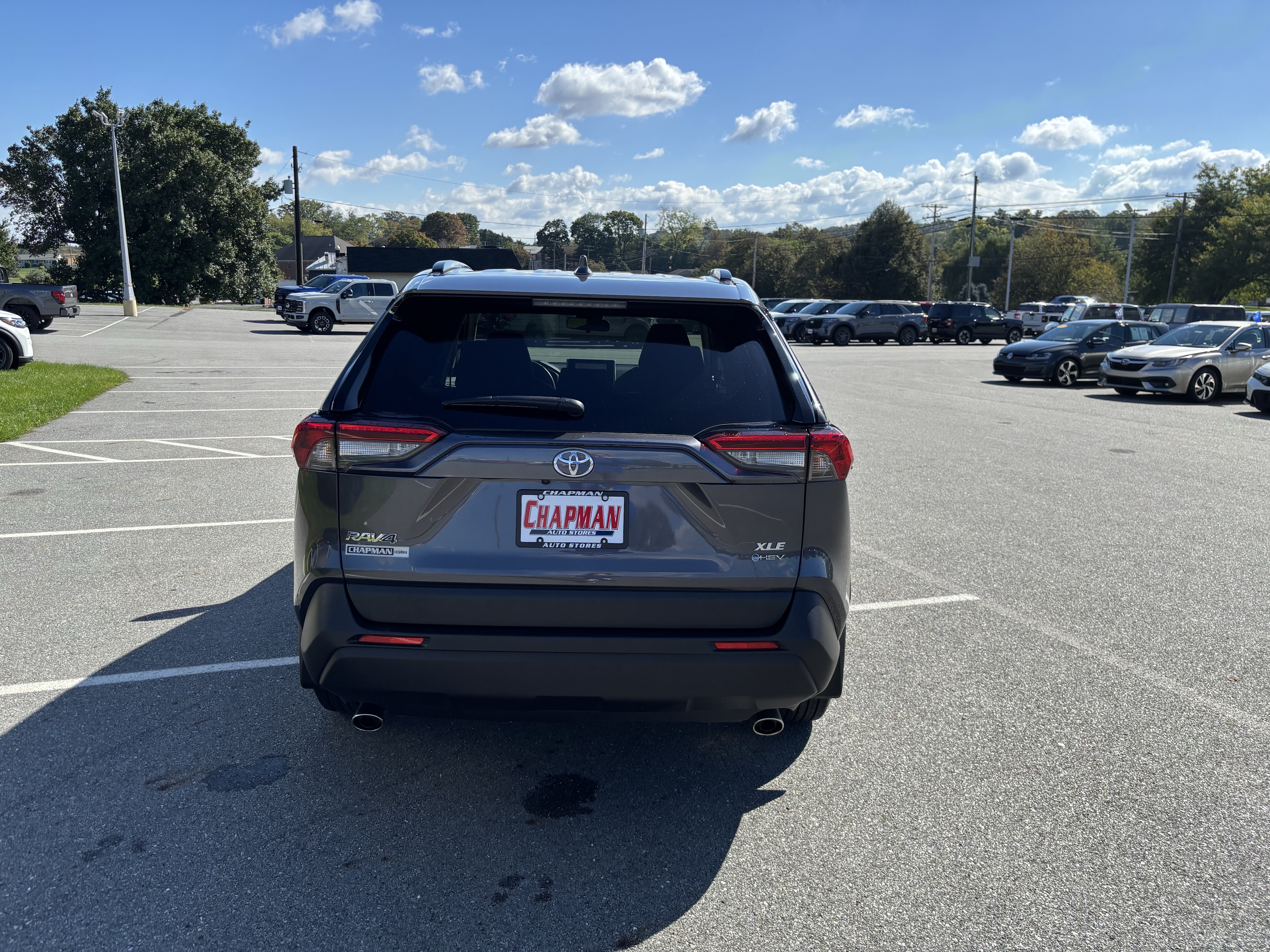Used 2025 Toyota RAV4 XLE AWD/4WD image 6