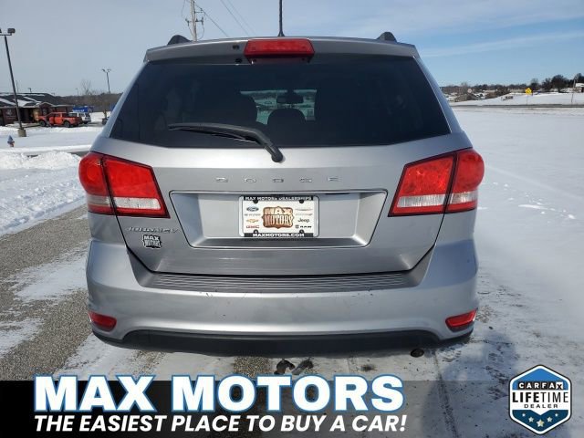 Used 2019 Dodge Journey SE w/ Blacktop Package image 4
