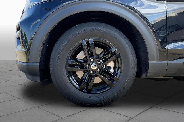 Certified 2020 Ford Explorer XLT w/ Equipment Group 202A RWD image 11