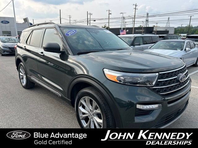Certified 2023 Ford Explorer XLT w/ Equipment Group 202A AWD/4WD image 4