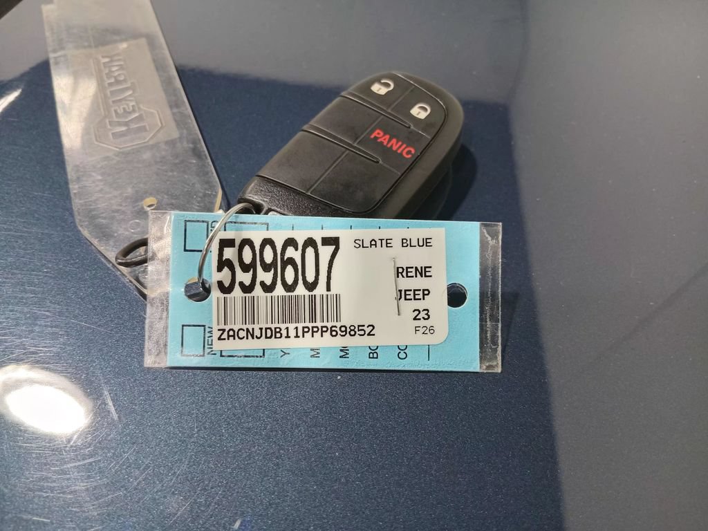 Used 2023 Jeep Renegade Latitude AWD/4WD image 24