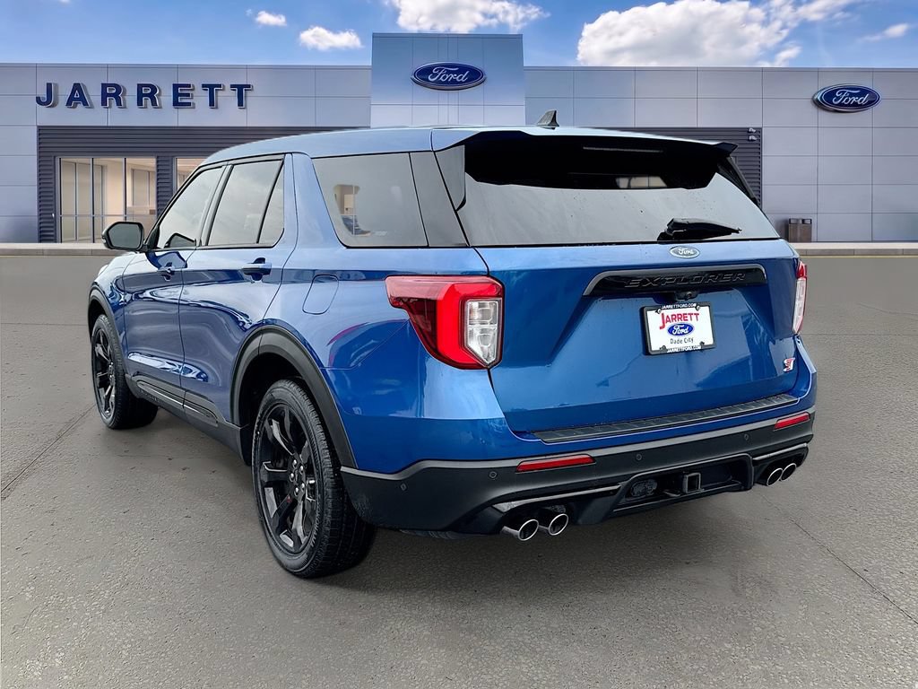 Certified 2022 Ford Explorer ST w/ Equipment Group 401A AWD/4WD image 5