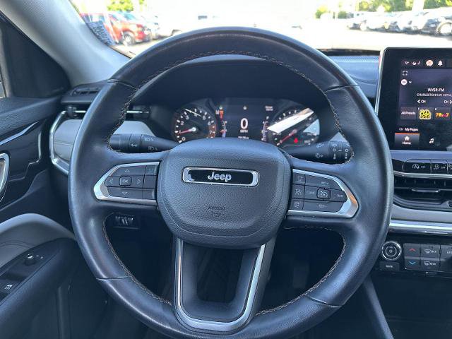 Used 2022 Jeep Compass Limited AWD/4WD image 23
