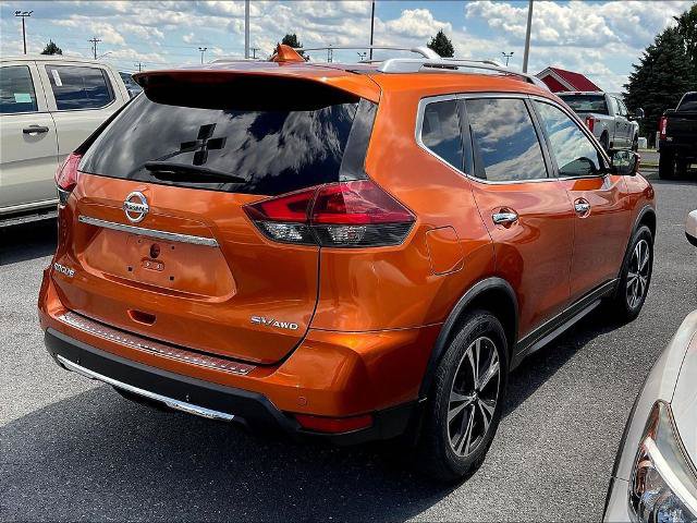 Used 2019 Nissan Rogue SV w/ Premium Package AWD/4WD image 4