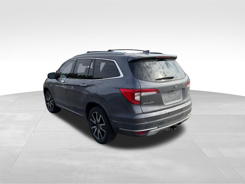 Used 2021 Honda Pilot Touring image 3