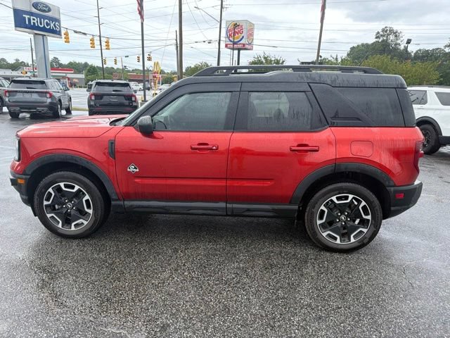 Certified 2024 Ford Bronco Sport Outer Banks w/ Tech Package AWD/4WD image 4
