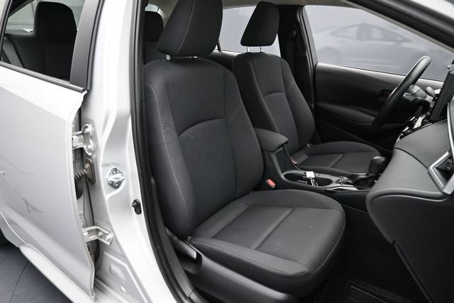 Used 2024 Toyota Corolla LE FWD image 29