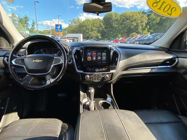 Used 2018 Chevrolet Traverse LT image 19