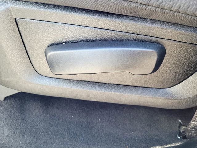 Used 2022 RAM 1500 Classic SLT image 11