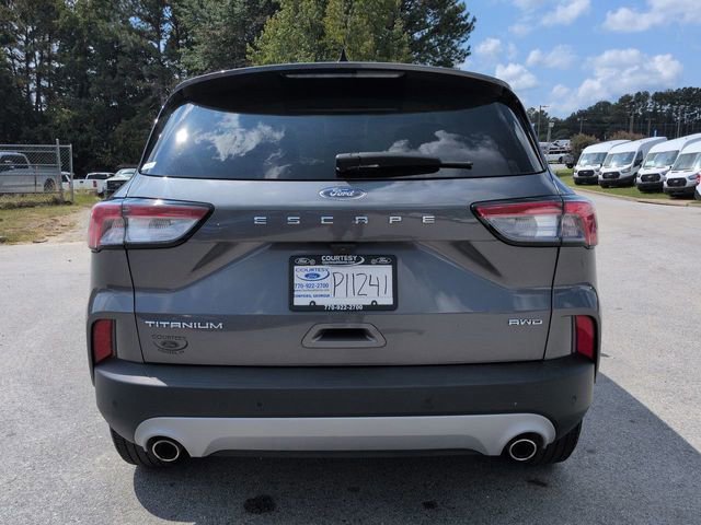 Certified 2022 Ford Escape Titanium video 3