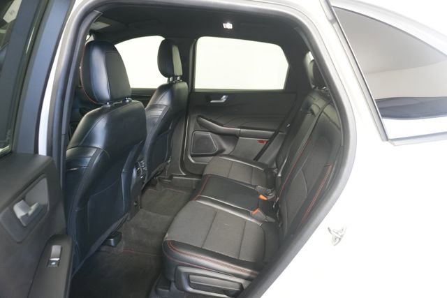 Certified 2023 Ford Escape ST-Line w/ Tech Pack #1 AWD/4WD image 26
