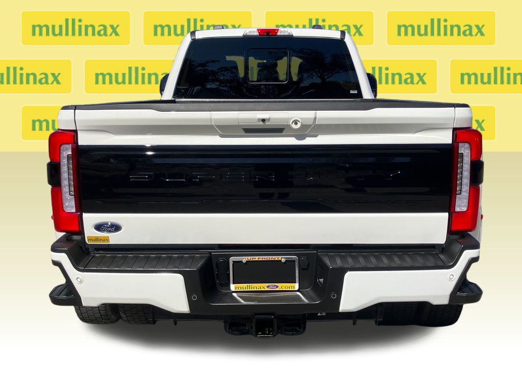 Certified 2025 Ford F450 Platinum w/ FX4 Off-Road Package image 30