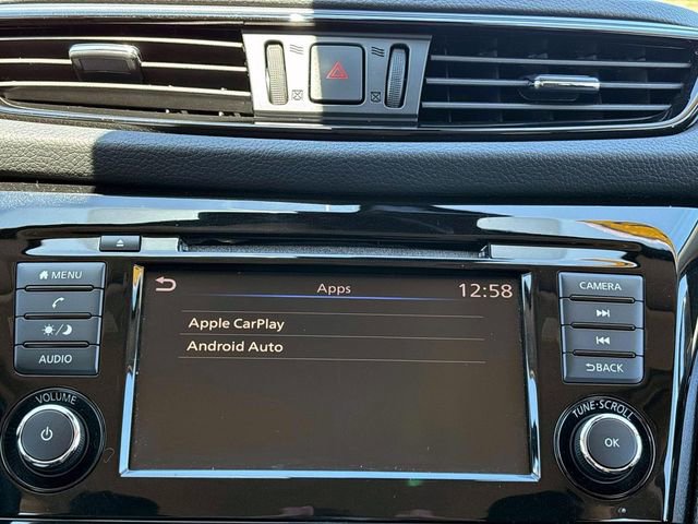 Used 2019 Nissan Rogue Sport SV AWD/4WD image 16