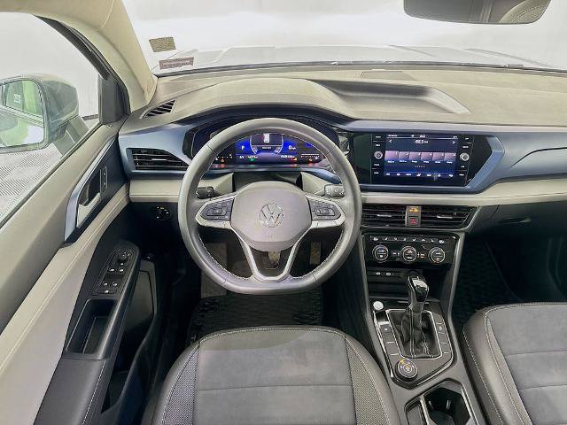 Used 2024 Volkswagen Taos SE w/ Panoramic Sunroof Package AWD/4WD image 23
