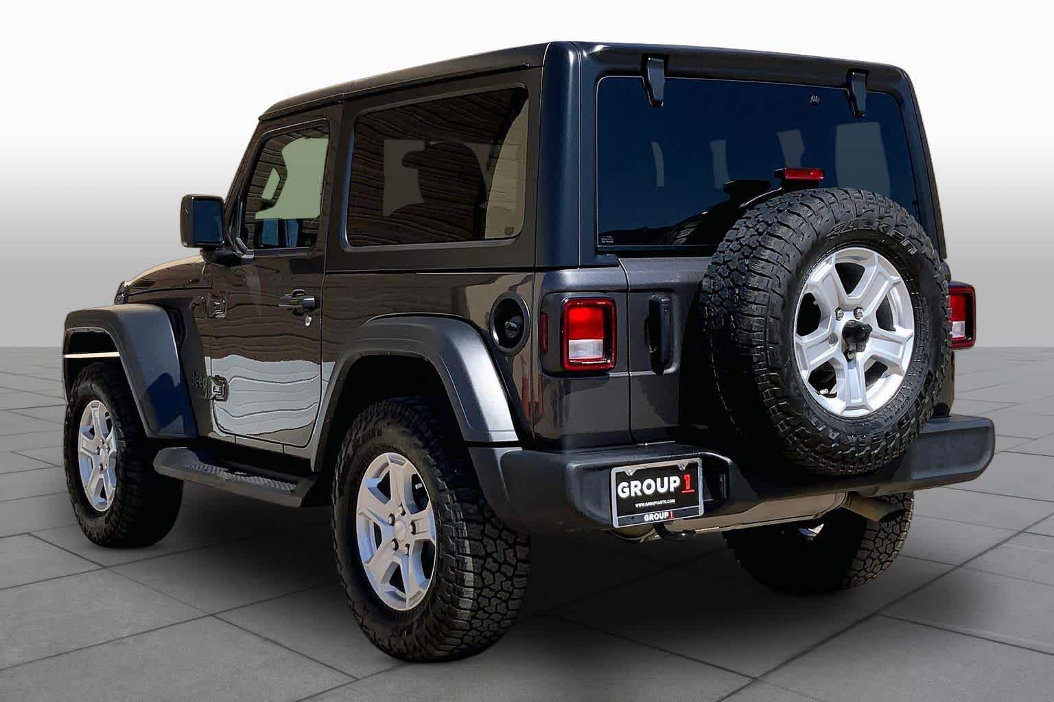 Used 2023 Jeep Wrangler Sport AWD/4WD image 12