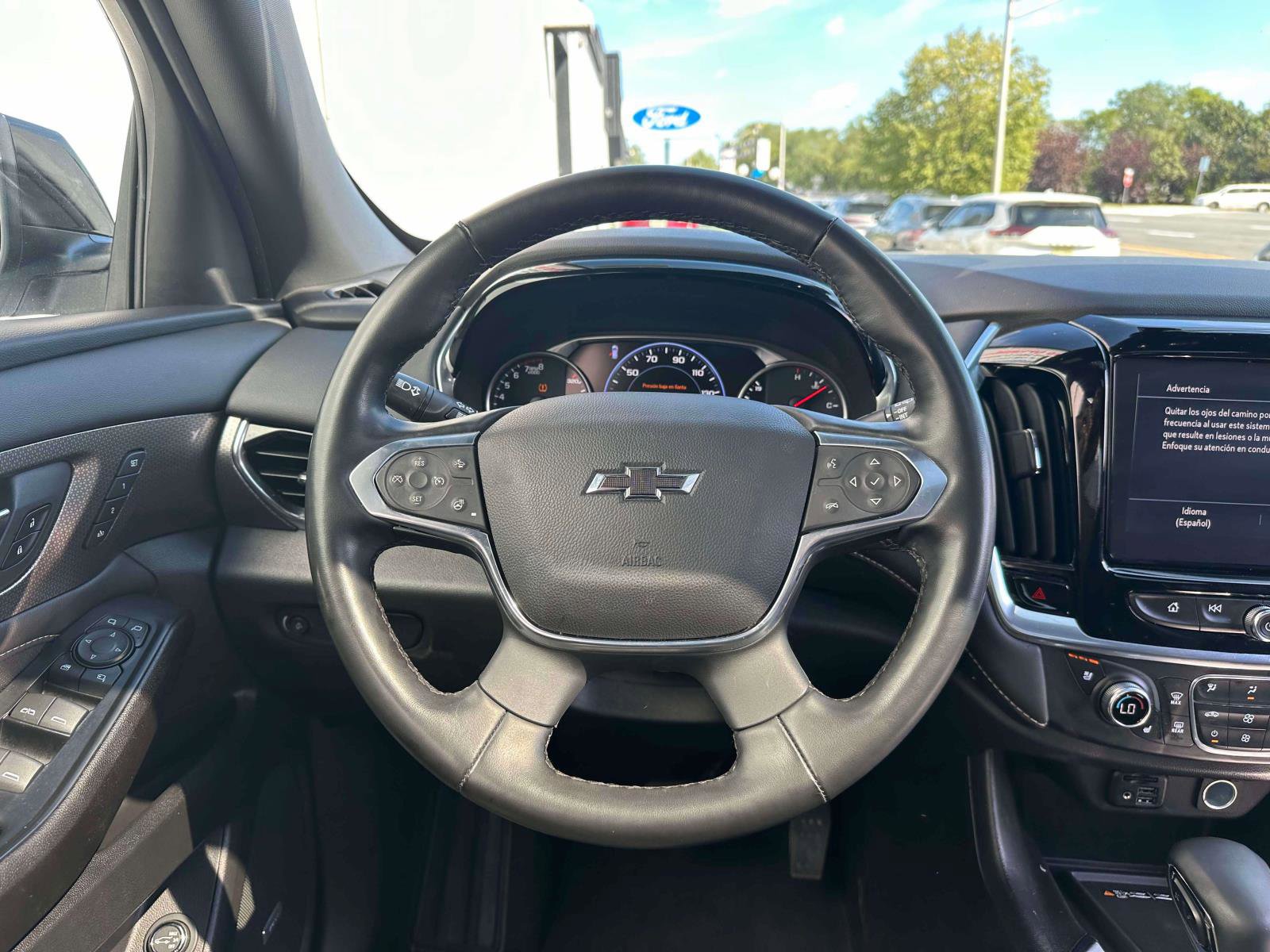 Used 2023 Chevrolet Traverse Premier w/ Redline Edition image 13