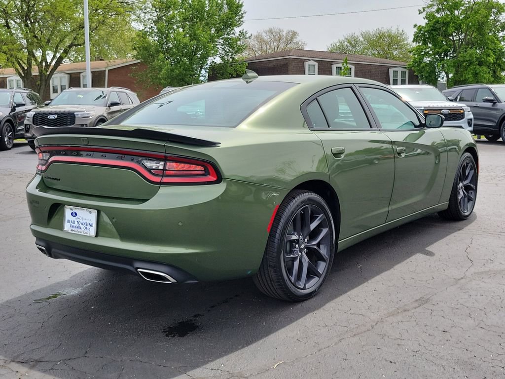 Used 2023 Dodge Charger SXT w/ Blacktop Package RWD image 4